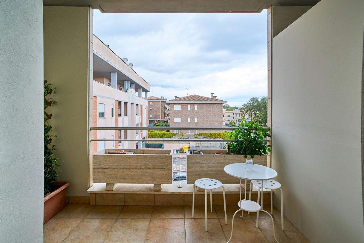 Arcibaleno Hotel Sabaudia Kültér fotó